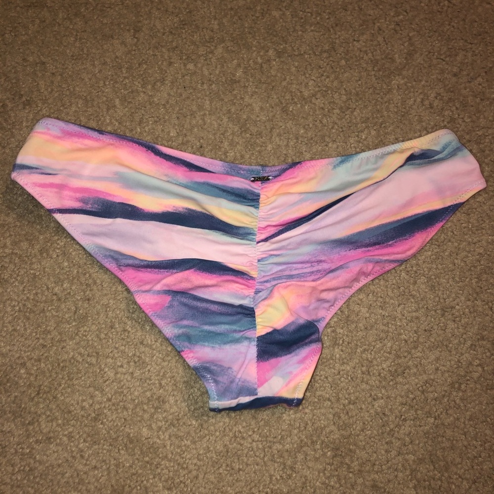 Pink/Victoria’s Secret Bikini Bottoms